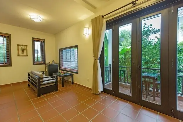 Villa, Balkon (Happiness)