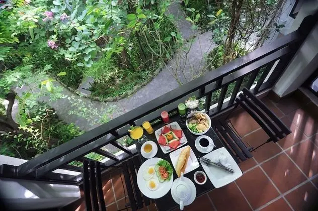 Villa, Balkon (Happiness)