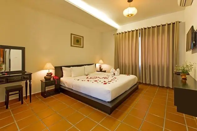 Villa (Harmony)