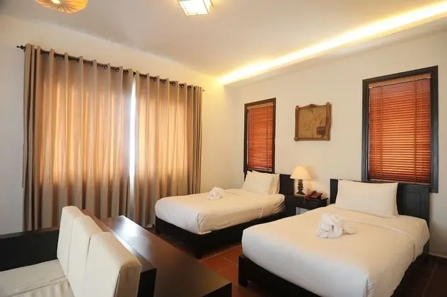 Villa (Harmony)
