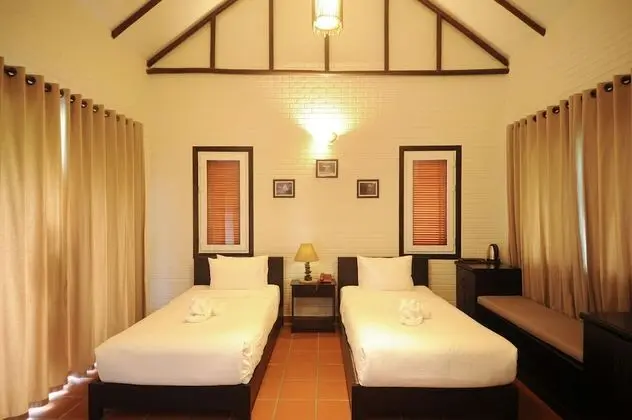 Villa (Home)