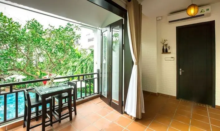 Villa (Home)