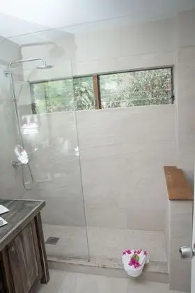 Superior Kır Evi, Bahçeli