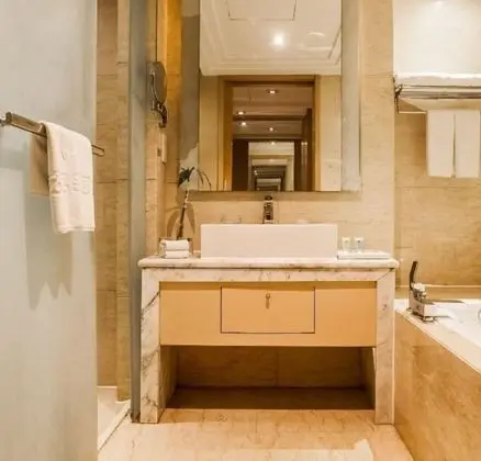 Standard Tek Büyük Yataklı Oda