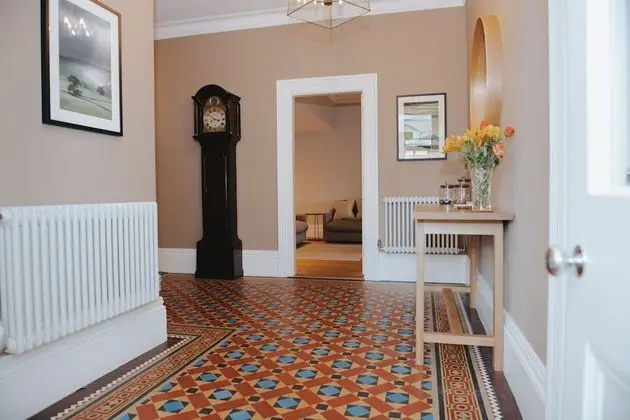 Exclusive Ev, Banyolu/Duşlu (8 Bedroom)