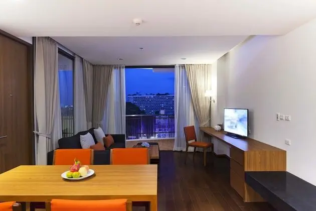 One-Bedroom Suite
