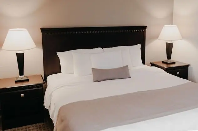 One Bedroom King Suite