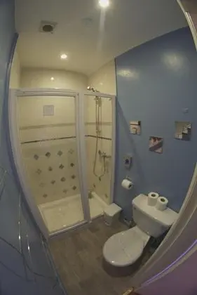 Deluxe Tek Büyük Yataklı Oda, Banyolu/Duşlu