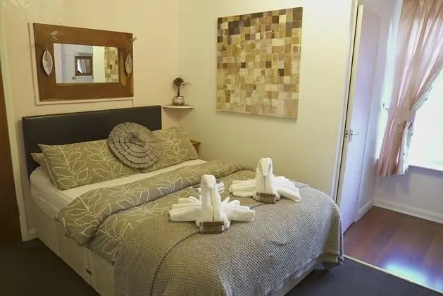 Deluxe Tek Büyük Yataklı Oda, Banyolu/Duşlu