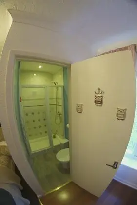 Deluxe Tek Büyük Yataklı Oda, Banyolu/Duşlu