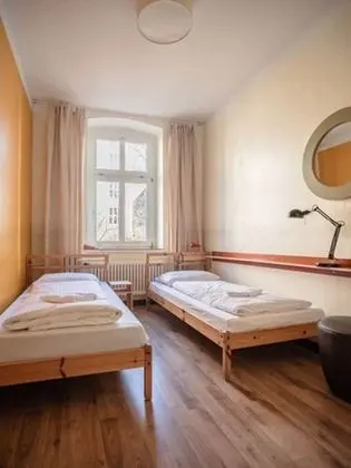 Classic İki Ayrı Yataklı Oda, Ortak Banyo