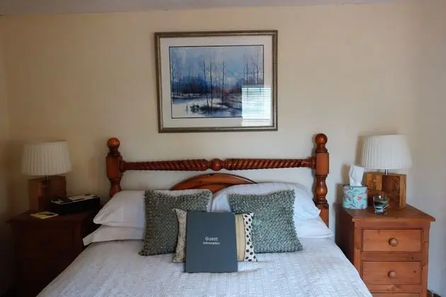 Tek Büyük veya İki Ayrı Yataklı Oda, Banyolu/Duşlu