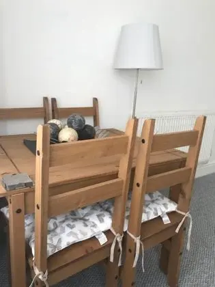 Ev