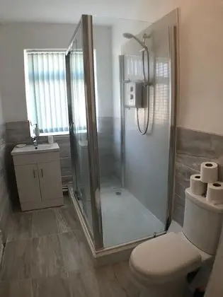Ev