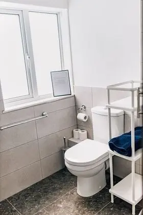 Üç Kişilik Oda