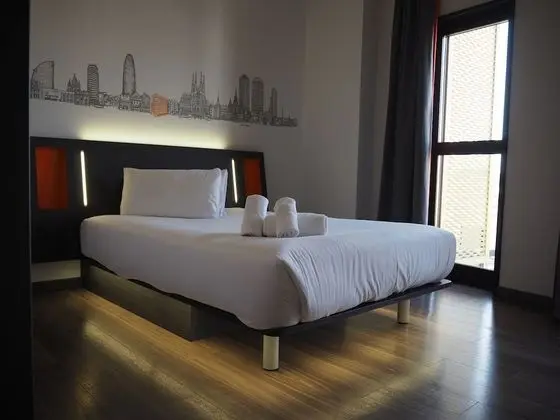 Standard Tek Büyük Yataklı Oda, 1 Çift Kişilik Yatak, Engellilere Uygun