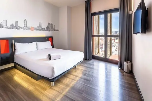 Standard Tek Büyük Yataklı Oda, 1 Çift Kişilik Yatak, Engellilere Uygun