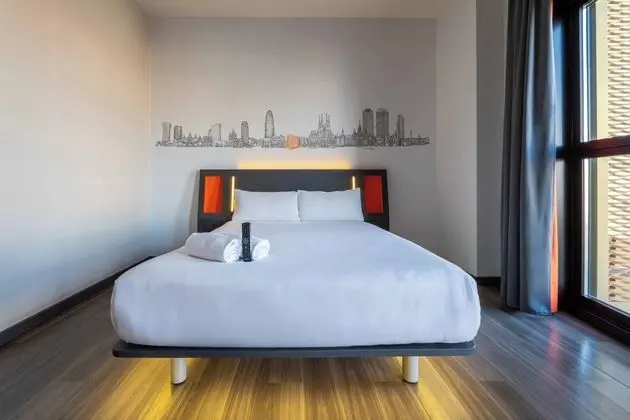 Standard Tek Büyük Yataklı Oda, 1 Çift Kişilik Yatak, Engellilere Uygun
