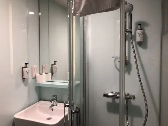 Basic Tek Büyük Yataklı Oda, 1 Çift Kişilik Yatak, Penceresiz