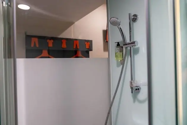 Basic Tek Büyük Yataklı Oda, 1 Çift Kişilik Yatak, Penceresiz