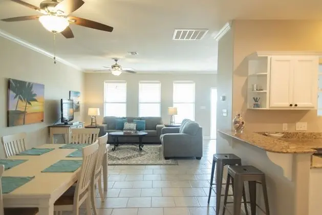 Daire, Birden Çok Yatak, Jakuzi (Easy Breezy)