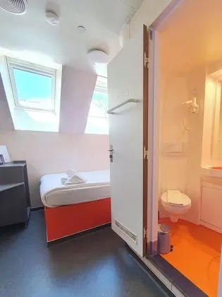 Tek Büyük Yataklı Oda (Small)