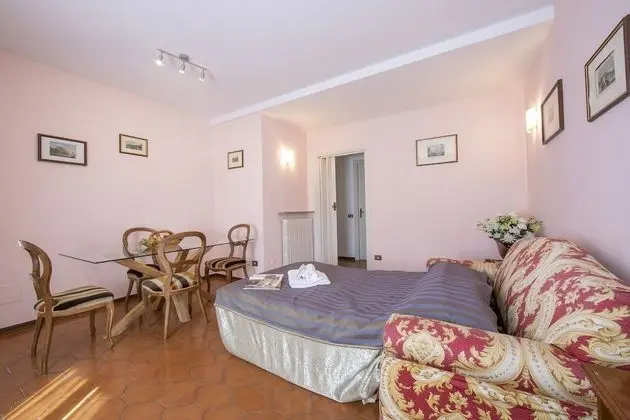 Family Apart Daire, 1 Çift Kişilik Yatak ve Çekyat (Easy Central Stresa 300mt from lake)