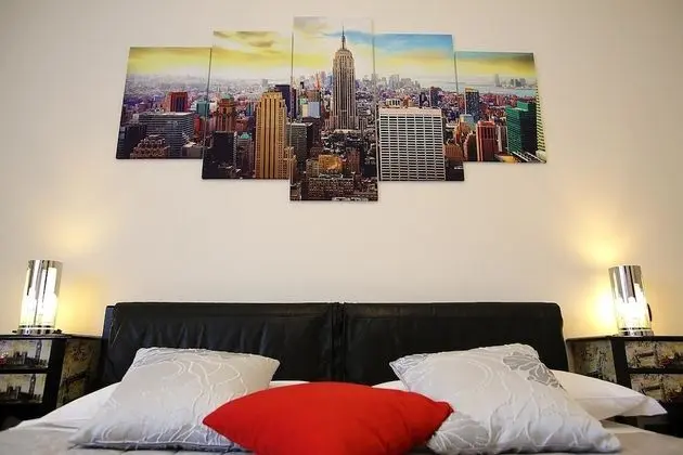 Tek Büyük Yataklı Oda, Banyolu/Duşlu