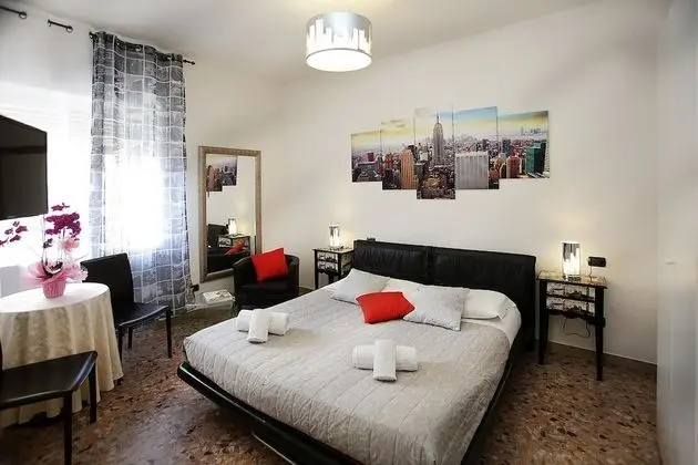 Üç Kişilik Oda, Ortak Banyo