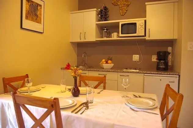 Buffalo Family Apartment
