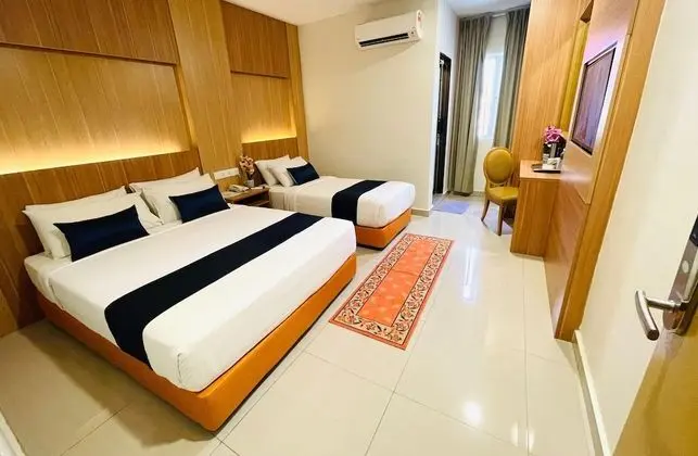 Deluxe Üç Kişilik Oda