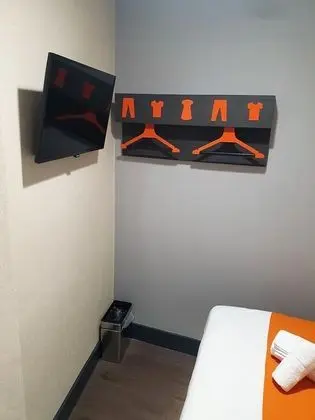 Basic Tek Büyük Yataklı Oda, 1 Çift Kişilik Yatak (no window)