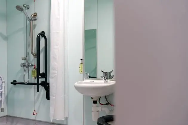 Basic Tek Büyük Yataklı Oda, Engellilere Uygun, Penceresiz