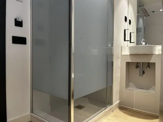 Basic İki Ayrı Yataklı Oda