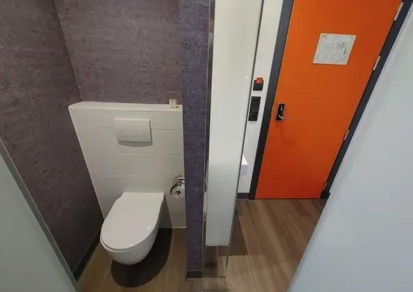 Tek Büyük Yataklı Oda, 2 Tek Kişilik Yatak