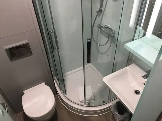 Basic Tek Büyük Yataklı Oda, 1 Çift Kişilik Yatak, Penceresiz