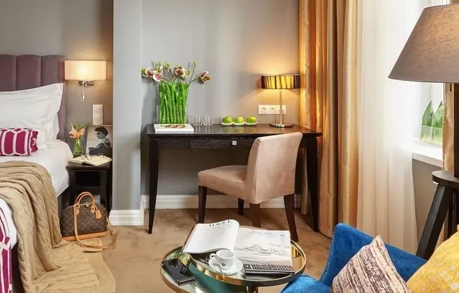 Comfort Tek Büyük veya İki Ayrı Yataklı Oda