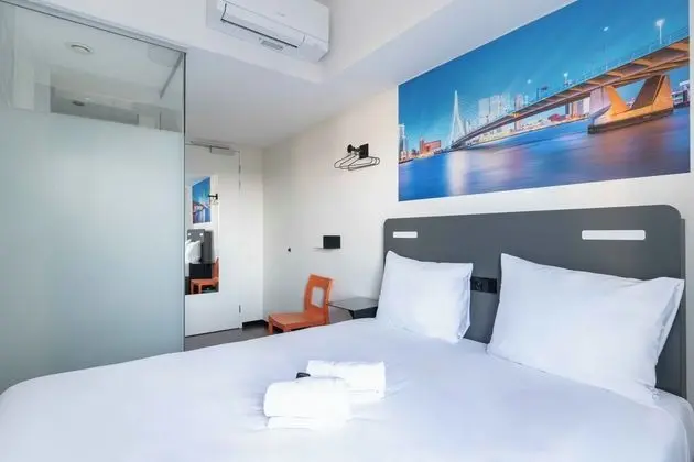Small Room, 1 Double Bed