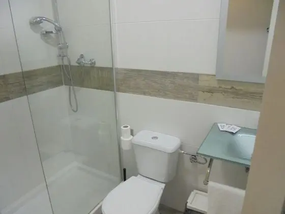 Tek Kişilik Oda, Özel Banyo (C)