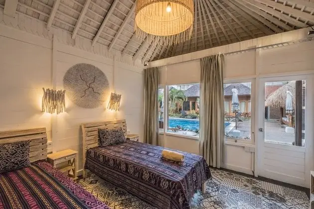 Bungalov, 2 Tek Kişilik Yatak, Havuz Kenarı