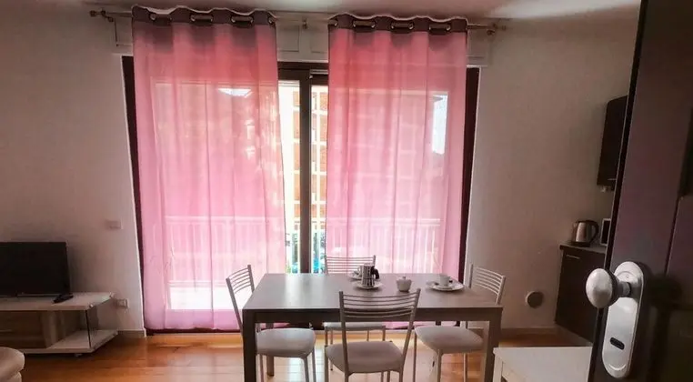 Apart Daire, Sigara İçilebilir
