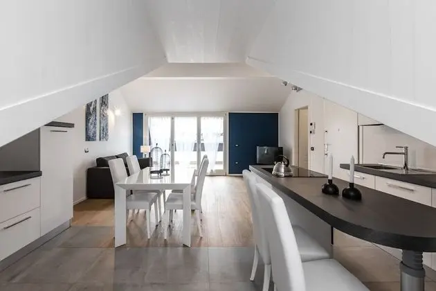 Apart Daire, 2 Yatak Odası, 2 Banyolu