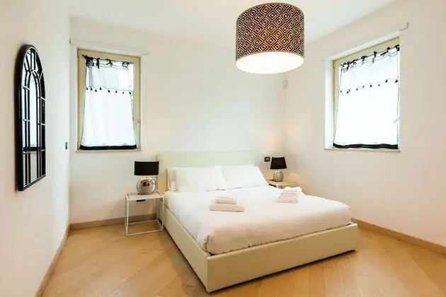 Apart Daire, 1 Büyük (Queen) Boy Yatak ve Çekyat