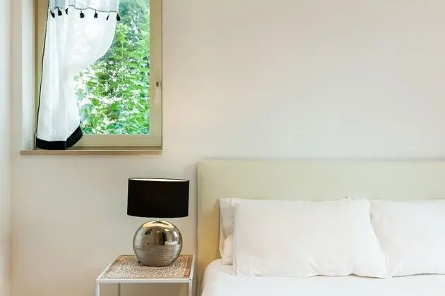 Apart Daire, 1 Büyük (Queen) Boy Yatak ve Çekyat