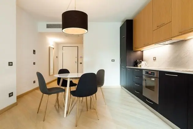 Apart Daire, 1 Büyük (Queen) Boy Yatak ve Çekyat