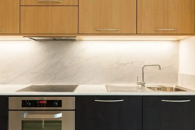 Apart Daire, 1 Büyük (Queen) Boy Yatak ve Çekyat