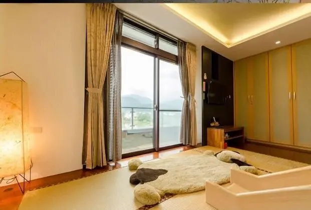 Family Oda, 2 Çift Kişilik Yatak, Balkon, Kule