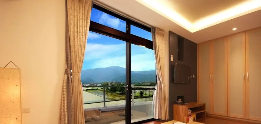 Family Oda, 2 Çift Kişilik Yatak, Balkon, Kule