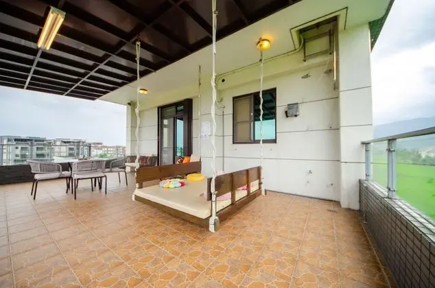 Family Oda, 2 Çift Kişilik Yatak, Balkon, Kule