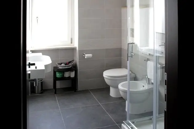 Tek Büyük veya İki Ayrı Yataklı Oda (Verde)